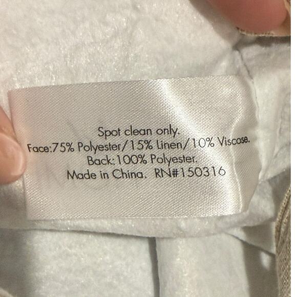 Splendid Home‎ Linen Blend Embroidered Poinsettia Lined Christmas Stockings Pair - Picture 8 of 8